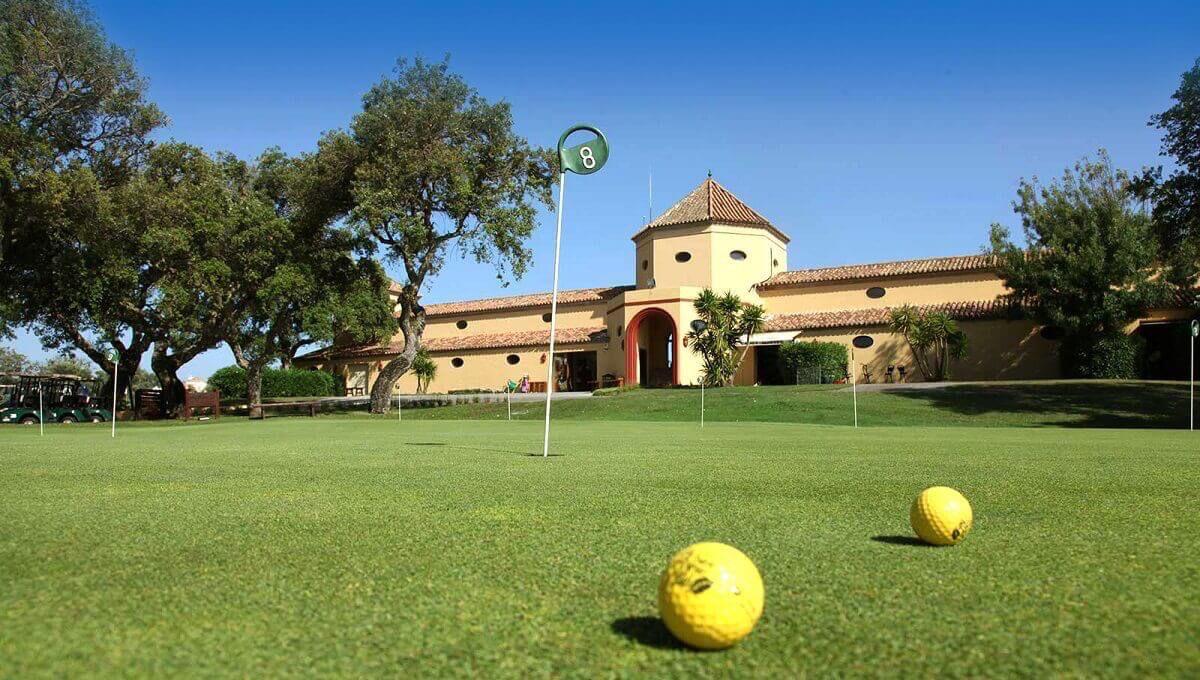 San Roque Club golf course and clubhouse near the duplex apartment in Sotogrande.